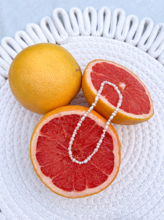 Náramek na kotník mix mini říčních perel