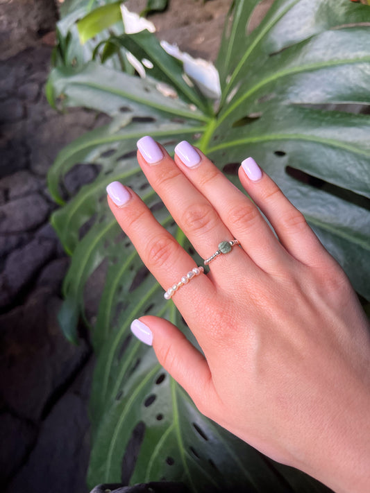 Prstýnek Balls s minerálem Smaragd