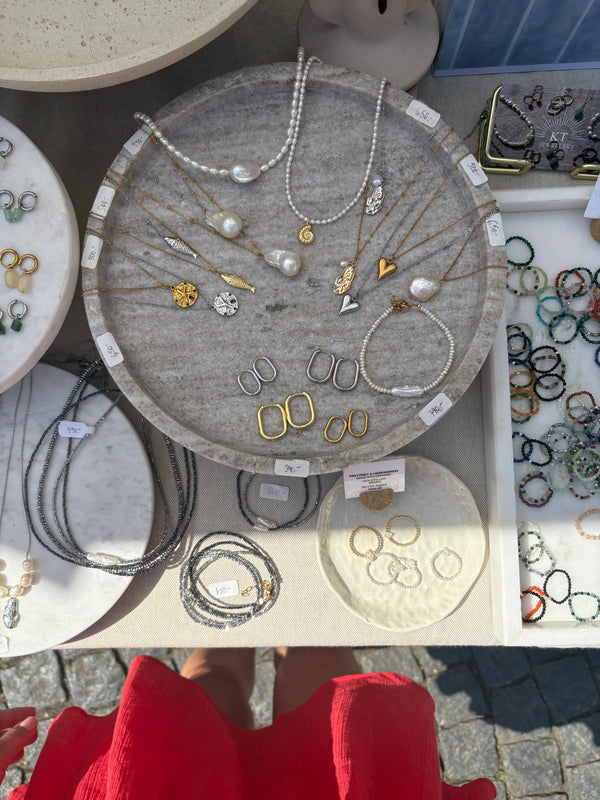 Objevte KT Jewellery v kamenných obchodech!