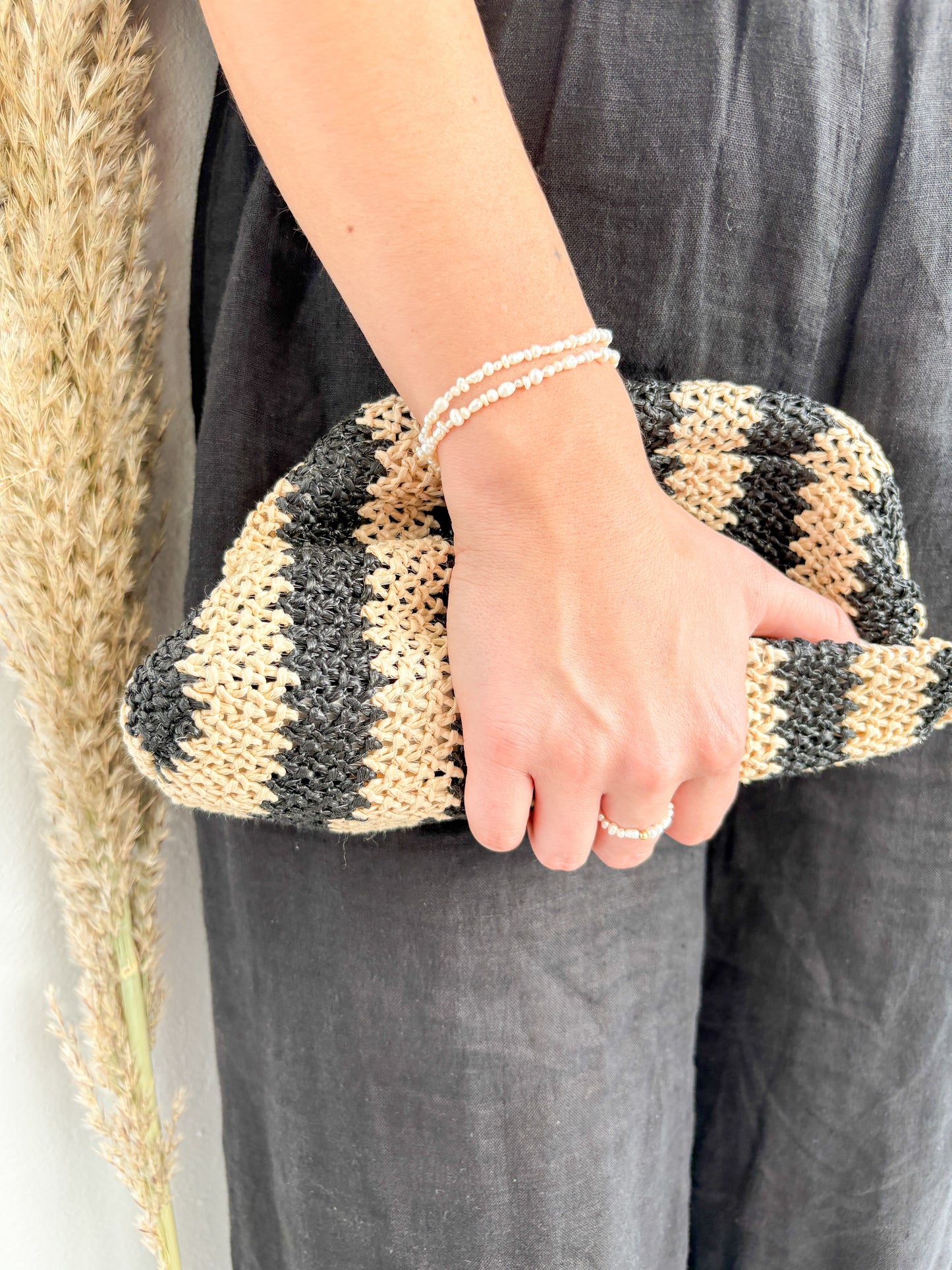 Náramek mini mix říčních perel