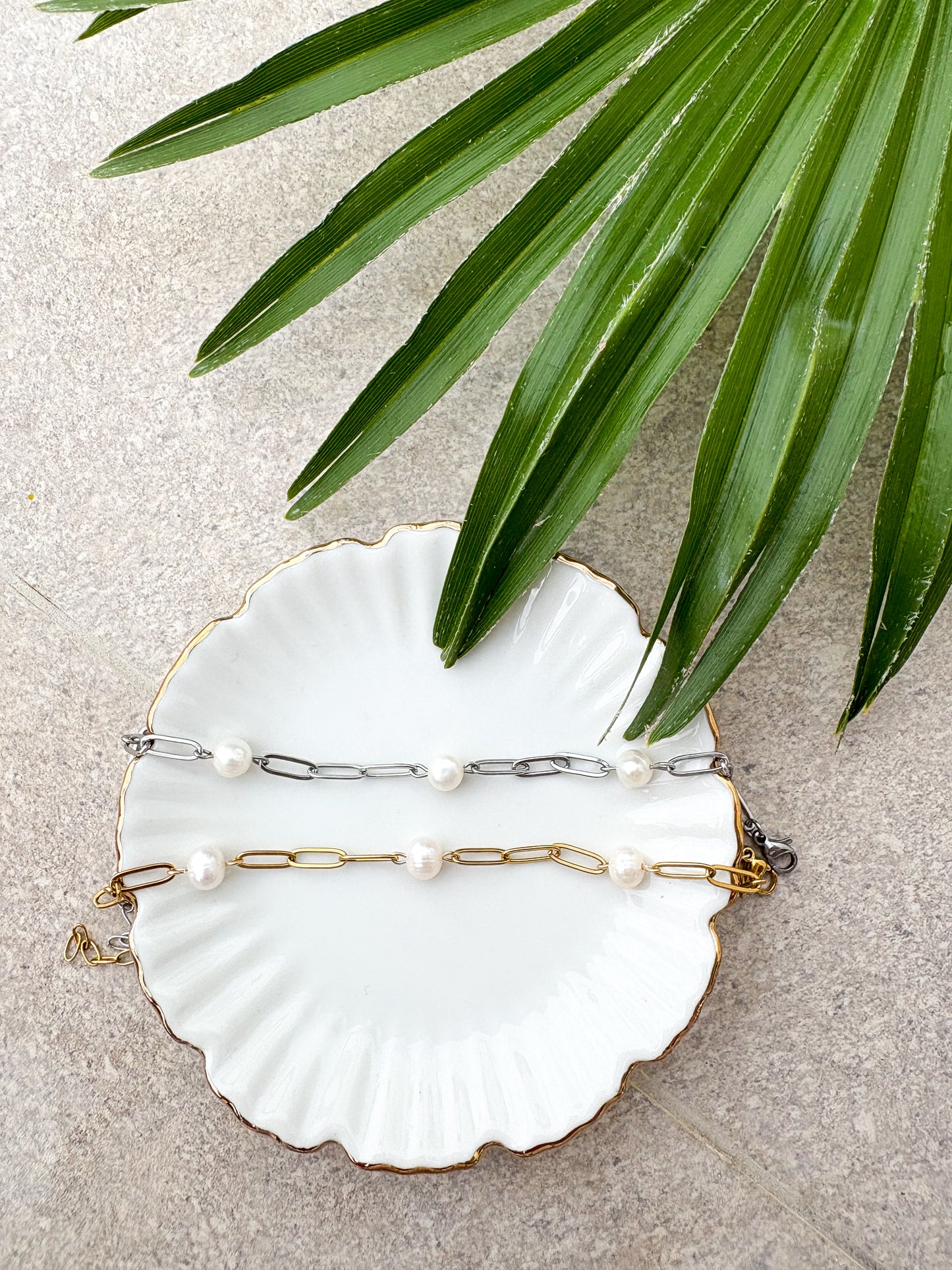 Řetízkové náramky s říčními perlami