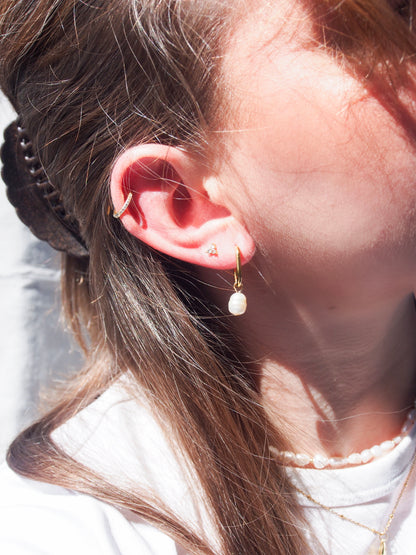 Hranaté náušnice s říční perlou