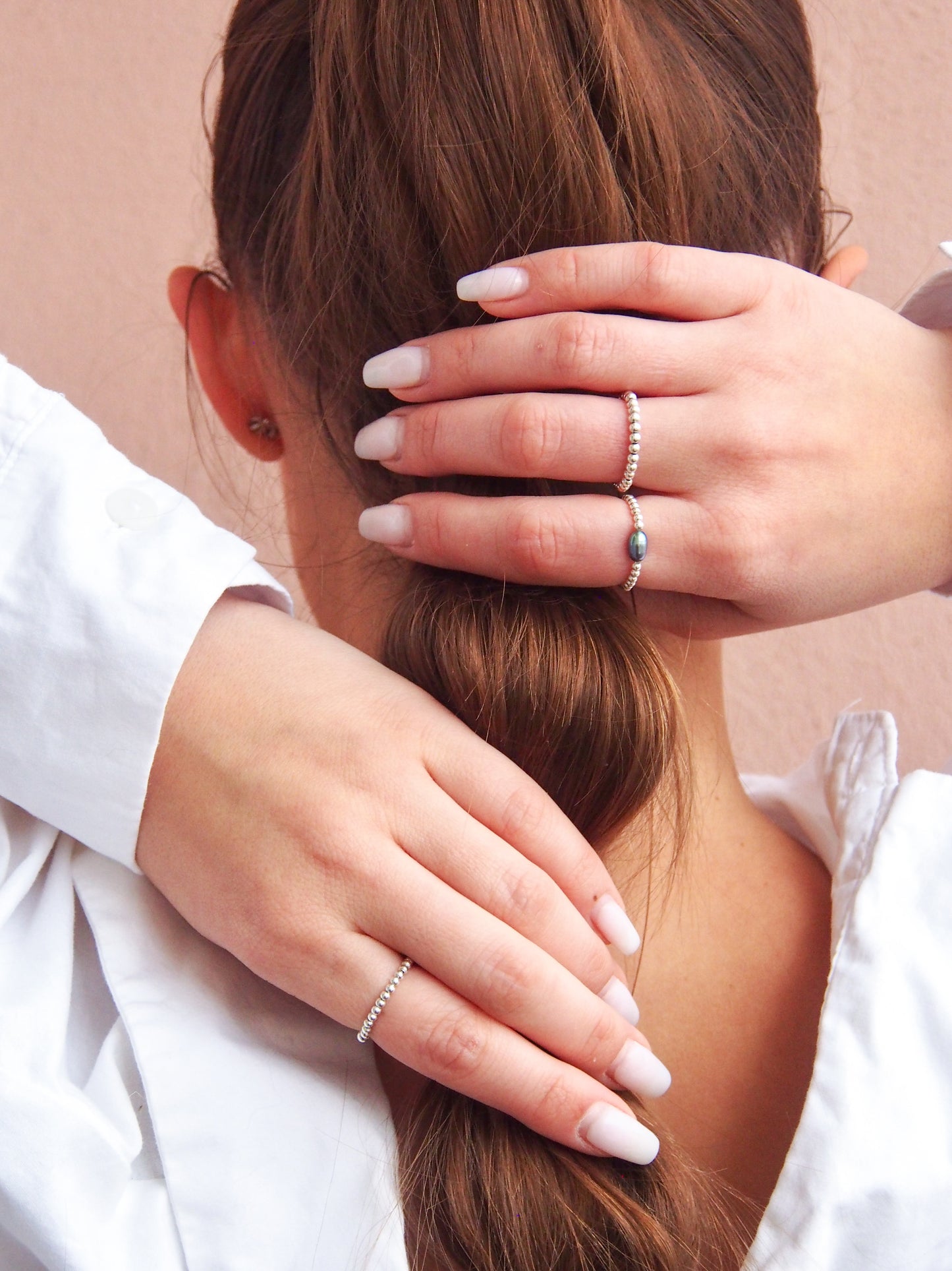 Balls prstýnek s černou říční perlou