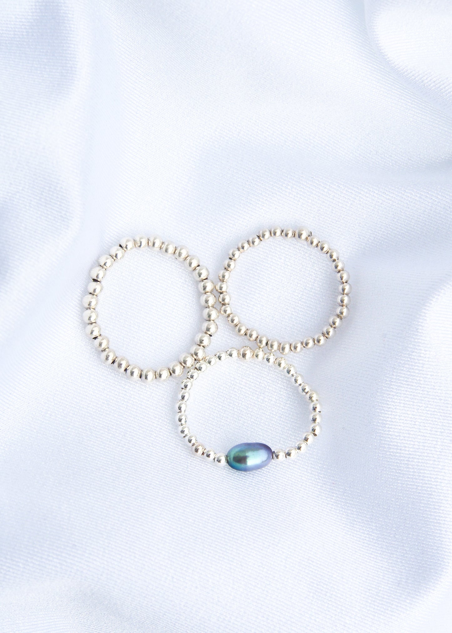 Balls prstýnek s černou říční perlou