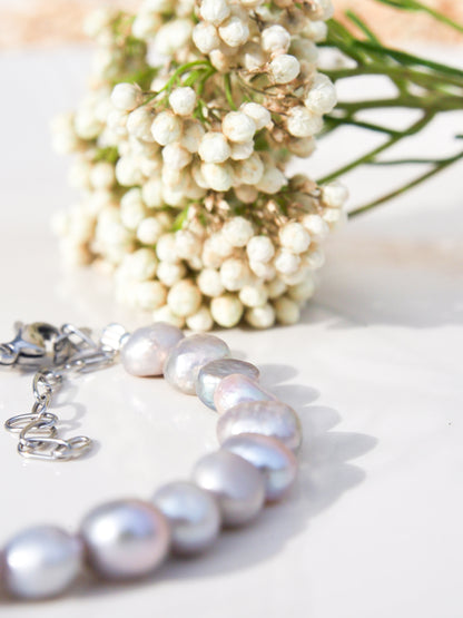 Choker ze šedých říčních perel